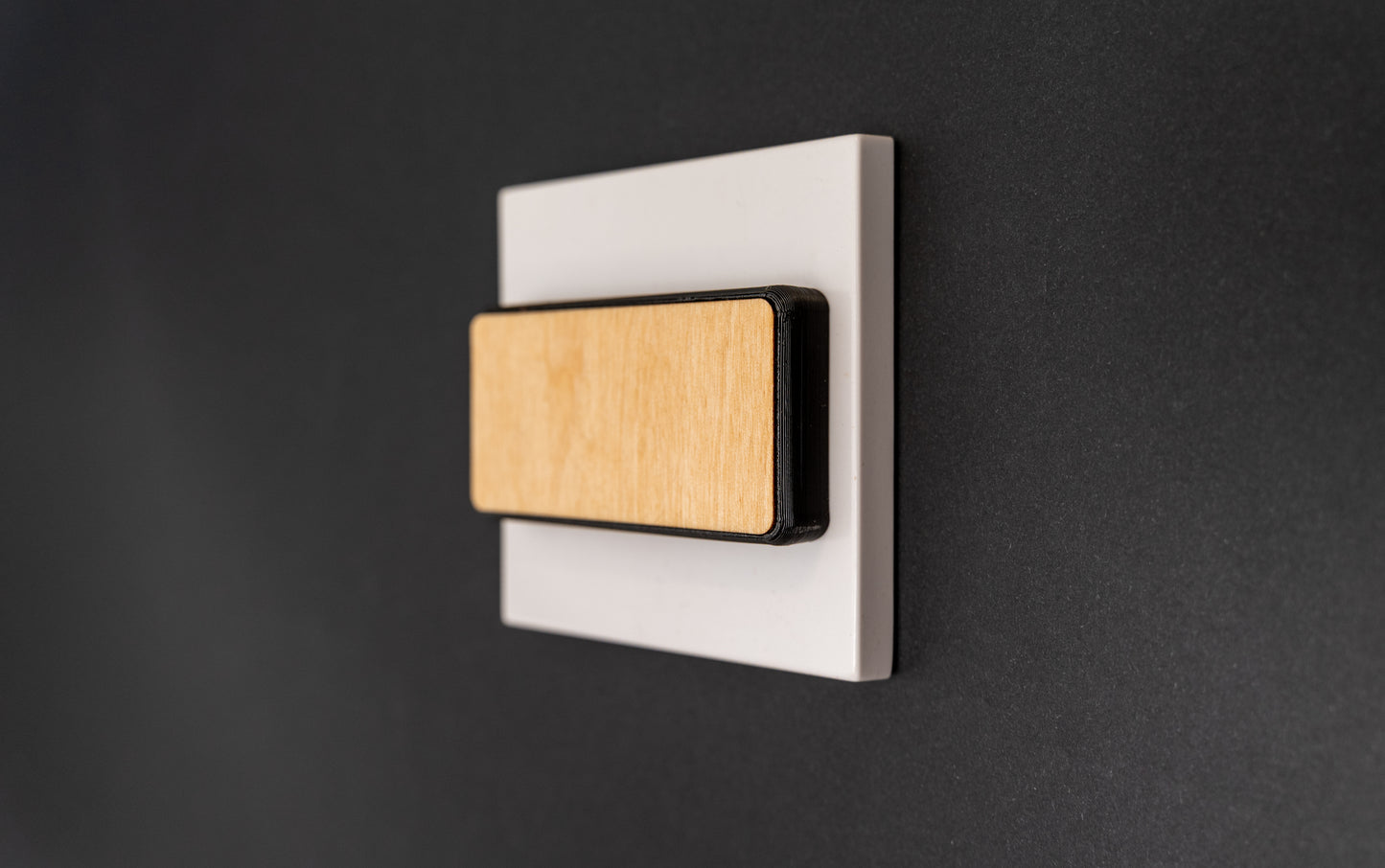 Magnetic UK Light Switch Cover for Smart Bulbs