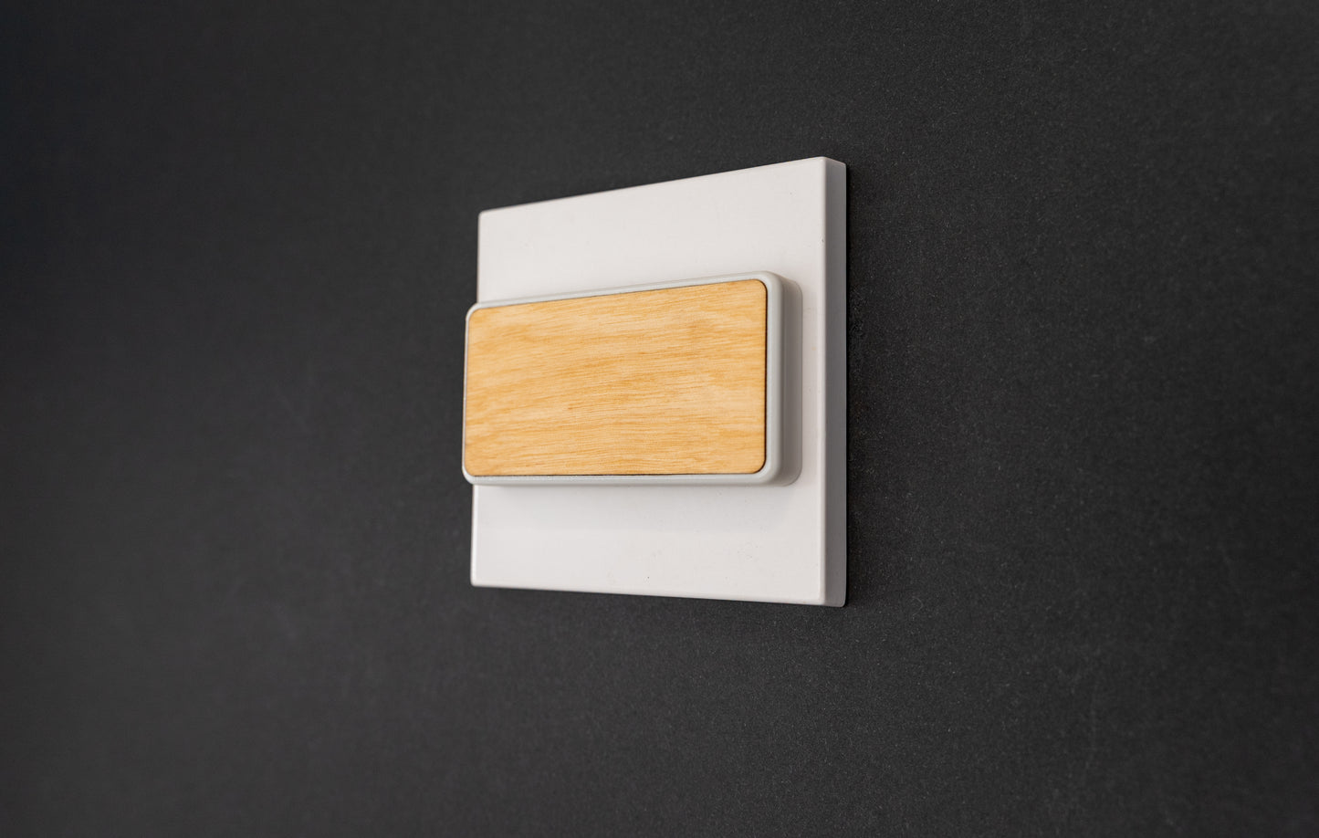 Magnetic UK Light Switch Cover for Smart Bulbs