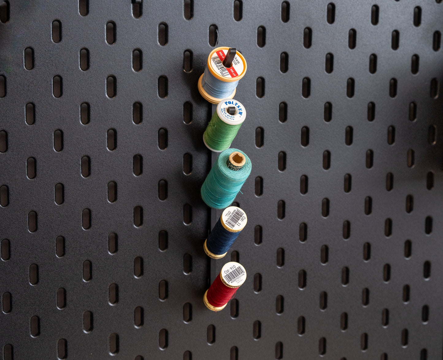 4x Thread Holder for Ikea Skadis Peg Board