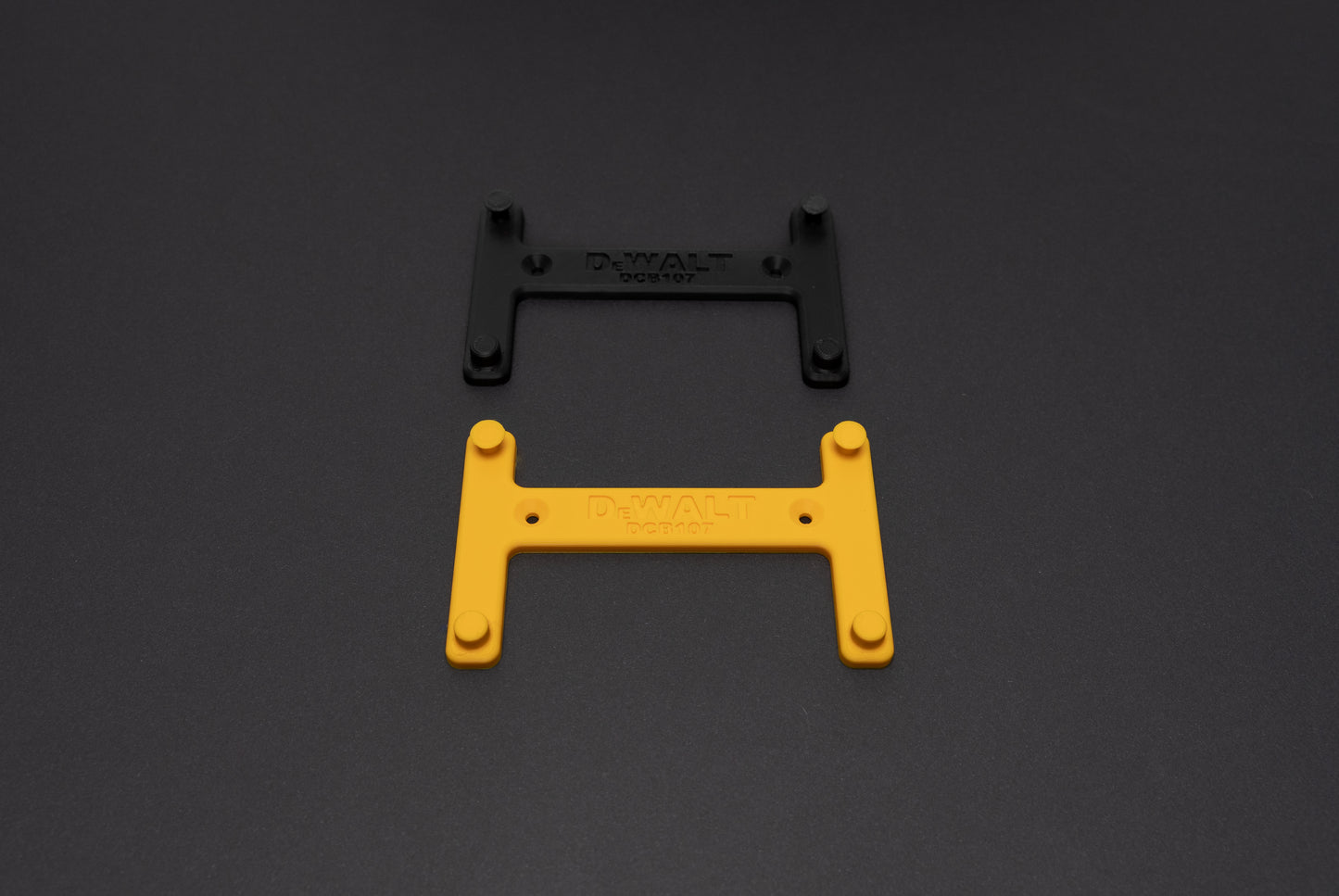 DeWalt DCB107 XR 1.25A Battery Charger Wall Mount